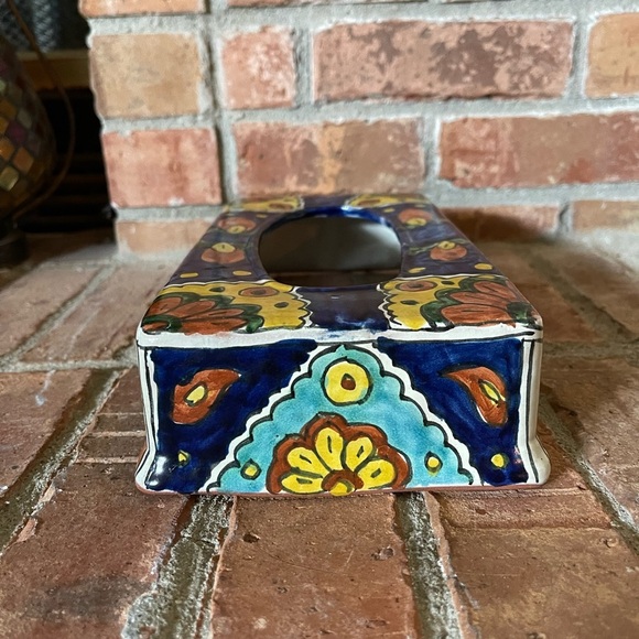 Talavera Mexican Pottery Colorful Tissue Box Cover - Picture 5 of 7